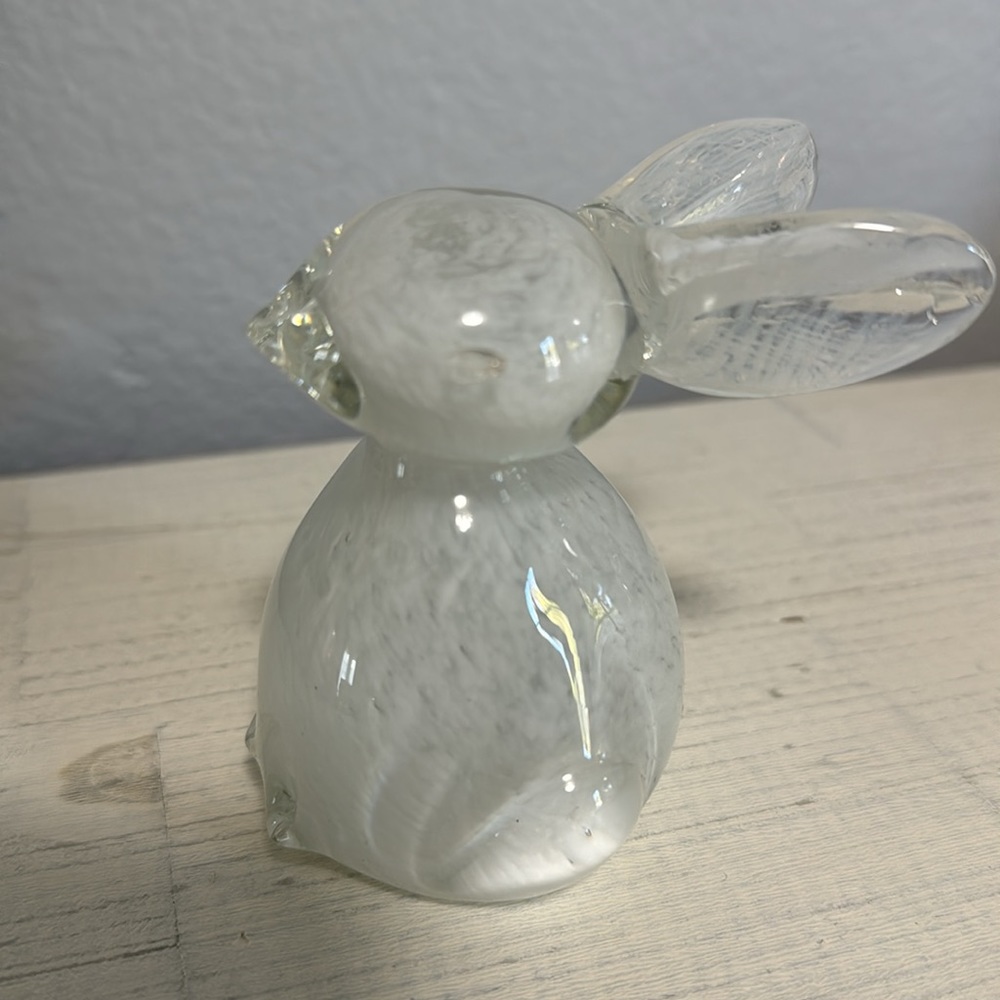 Glass Rabbit Figurine - Picture 3 of 5